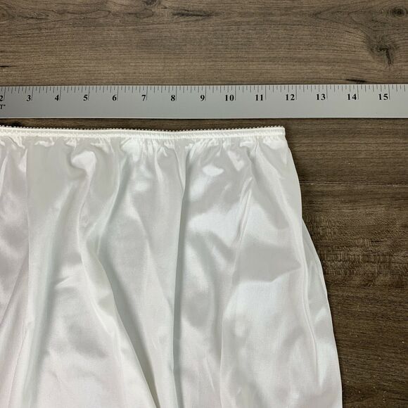 Vintage Warners Women's Ivory Silky Slip Skirt Silky Nylon Lace Trim Size Small - Picture 3 of 7